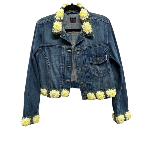 Levi's Jackets & Blazers - Levi's Upcycled Womens Jean Jacket 3D Handmade Crochet Daisy Granny Square Large